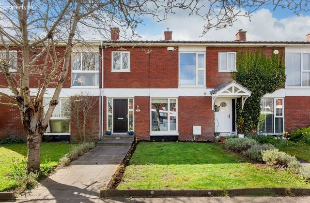 23 Sutton Downs, Sutton, Sutton, Dublin 13 - Click to view photos