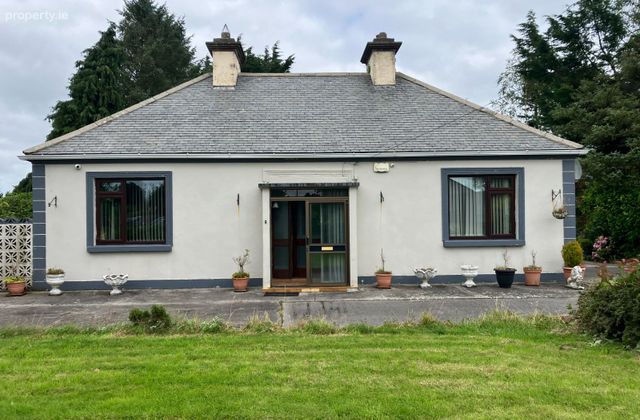 Carrowkeel North, Hollymount, Co. Mayo - Click to view photos