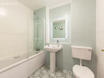 Apartment 69, Block G, The Malthouse, The Coombe, Dublin 8 - Image 4
