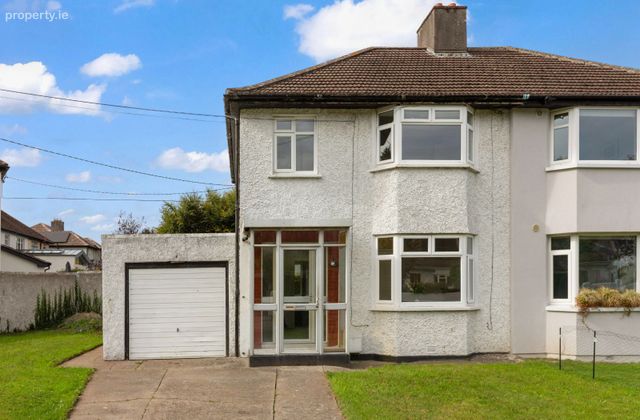 16 Seafield Crescent, Booterstown, Blackrock, Co. Dublin - Click to view photos