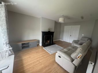 130 Sl&iacute; An Choiste, Monksland, Athlone, Co. Roscommon - Image 4