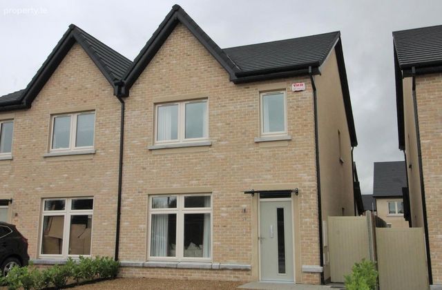 51 Station Walk, Newbridge, Co. Kildare - Click to view photos