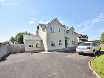 10 Islandganniv Place, Greenville, Listowel, Co. Kerry