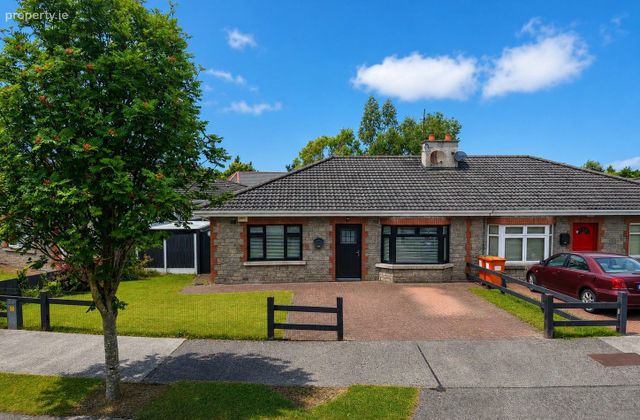 39 Rowan Glen, Athlumney Wood, Navan, Co. Meath - Click to view photos