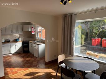 Galway - Salthill 4 Bedroomed Rental, Whitestrand Avenue, Galway City Centre, Co. Galway, Galway City Centre, Co. Galway - Image 3