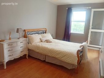 4 Glenview House, 161 Upper Salthill Road, Salthill, Galway City, Salthill, Co. Galway - Image 5