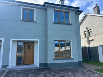 23 Woodstream, Castlerea, Castlerea, Co. Roscommon - Image 3