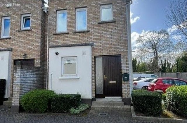 63 Annagh Court, Waterville, Ballycoolin, Dublin 15 - Click to view photos
