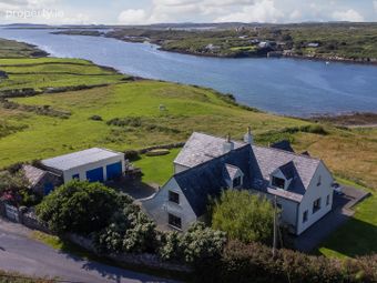 The Old Schoolhouse, Knockavally, Clifden, Co.galway, Clifden, Co. Galway