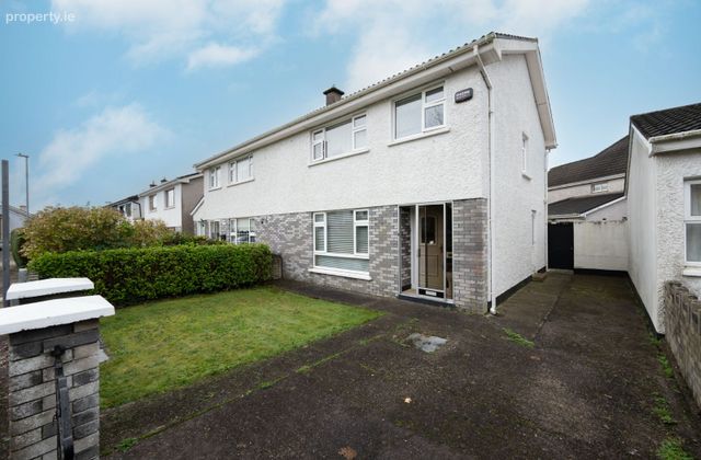 Oghill, 17 Glencairn Park, Rossa Avenue, Bishopstown, Co. Cork - Click to view photos