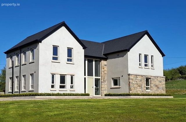 Mullantlavan, Magheracloone, Carrickmacross, Co. Monaghan, Carrickmacross, Co. Monaghan - Click to view photos