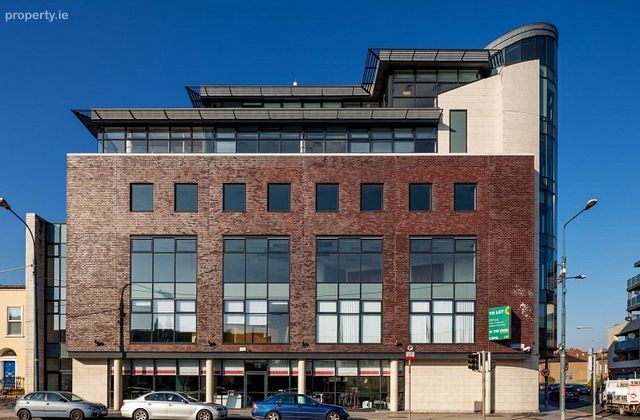 Amiens Street, Dublin 1 - Click to view photos