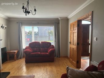 52 Rockvale, Rathbawn, Castlebar, Co. Mayo - Image 2