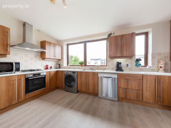 84 Adamstown Avenue, Adamstown, Co. Dublin, Adamstown, Co. Dublin - Image 4