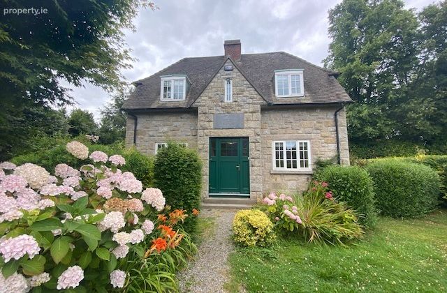 Tullow Church Cottage, Brighton Road, Foxrock, Dublin 18 - Click to view photos