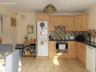 16 College View, Mountmellick, Mountmellick, Co. Laois - Image 3