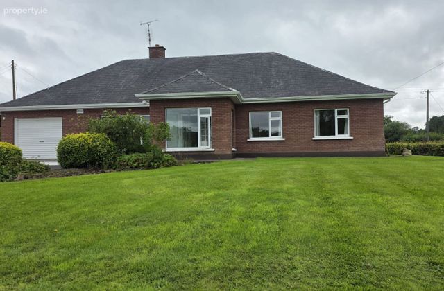 Drumlion, Cavan, Crossdoney, Co. Cavan - Click to view photos