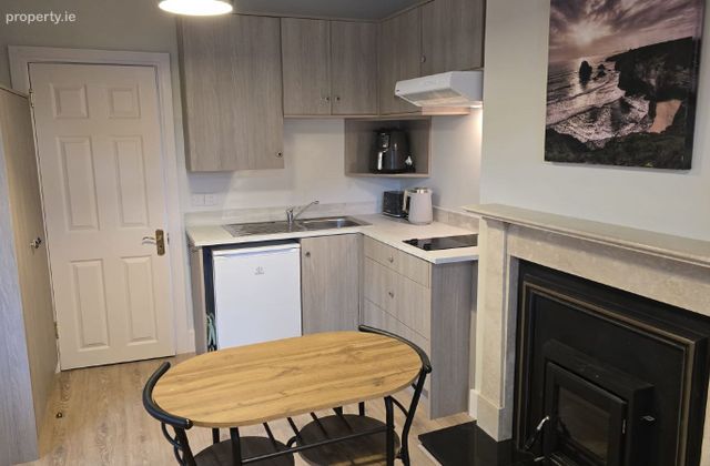 The Angle House, Ballygologue Road, Listowel, Co., Listowel, Co. Kerry - Click to view photos