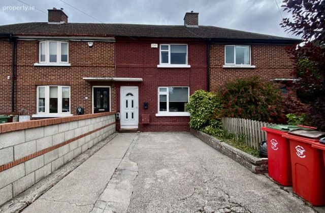 215 Captain's Road, Dublin 12, Crumlin, Dublin 12 - Click to view photos
