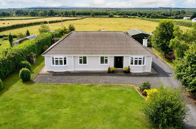 Ticknevin, Carbury, Co. Kildare - Click to view photos