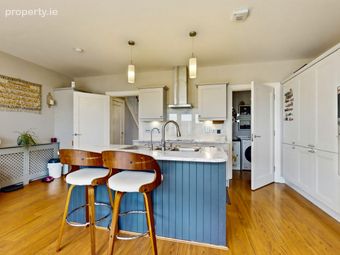 41 Hollywoodrath Drive, Hollystown, Dublin 15 - Image 4