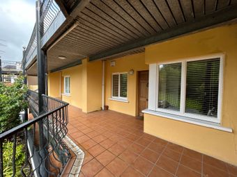 Apartment 10d Harbour Village, Killaloe, Co. Clare - Image 5