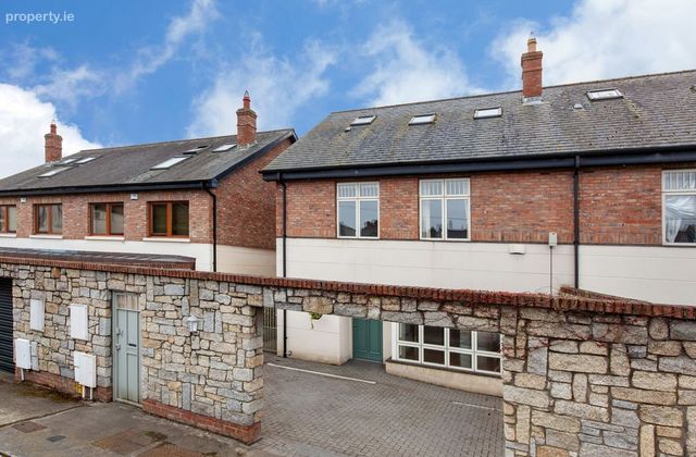 3 Castle View, Kincora Road, Clontarf, Dublin 3 - Click to view photos