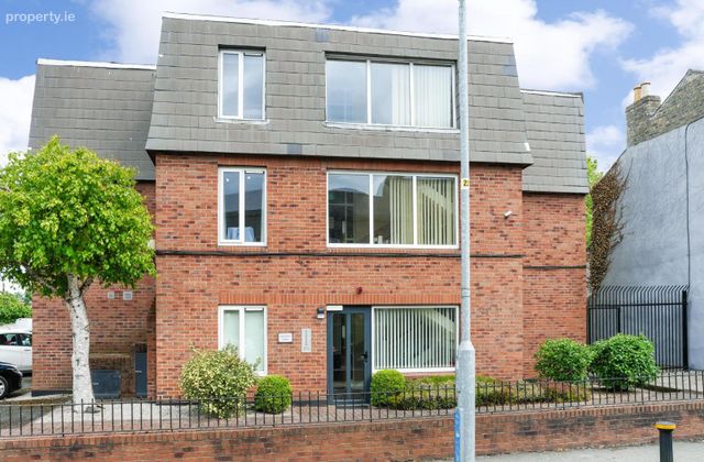 Apartment 6, Belgrave Court, Ranelagh, Dublin 6 - Click to view photos