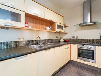 Apartment 34, Garrison Mews, Cabinteely, Dublin 18 - Image 5