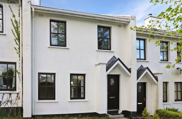 2 Beal Cuain, Kinvara, Co. Galway, Kinvara, Co. Galway - Click to view photos