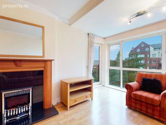 Apartment 227, Block 4, Gracepark Manor Swords Road, Drumcondra, Dublin 9 - Image 4