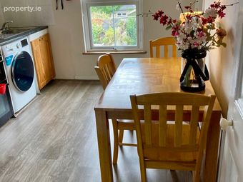 Flat. Beechwood Avenue Lower,dublin 6, Ranelagh, Dublin 6 - Image 5