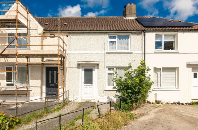 116 Carrow Road, Dublin 12, Drimnagh, Dublin 12 - Click to view photos