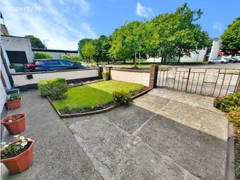 4 Pinewood, Ballybrack, Co. Dublin - Image 2
