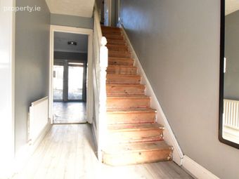 17 Cappagh Avenue, Finglas, Dublin 11 - Image 2