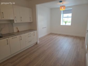2 Saint Mary's Place, Ballyhooly Road, Dillons Cross, Co. Cork - Image 5