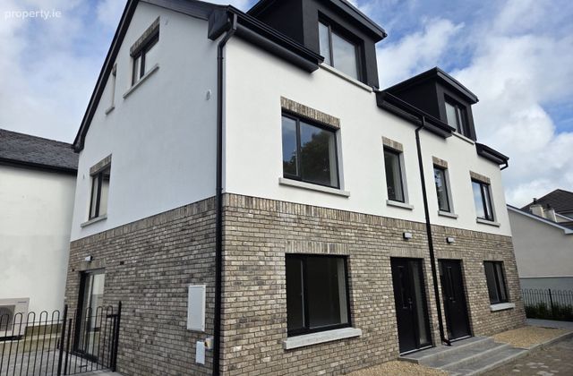 1 &amp; 2 Fairgreen Lane, Ballisodare, Co. Sligo - Click to view photos