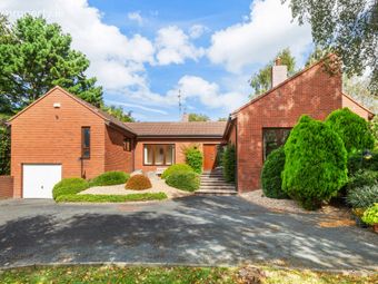 Errol, 8 Cenacle Grove, Killiney, Co Dublin, Killiney, Co. Dublin - Image 3
