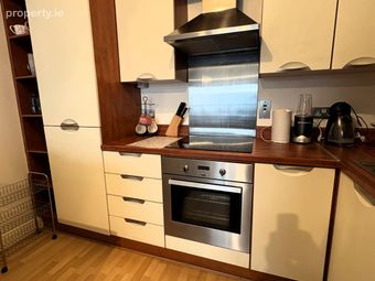 Apartment 80, Ivy Exchange, Dublin 1 - Image 5