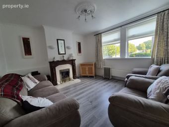 30 Farrancleary Place, Glen Avenue, Blackpool, Co. Cork - Image 2