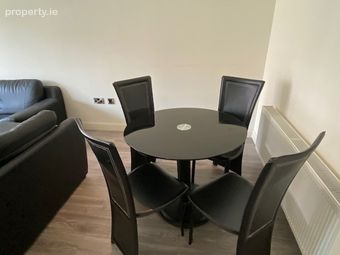49e Milner's Square, Shanowen Road, Santry, Dublin 9 - Image 5