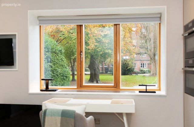 Sussex Road, Dublin 4, Ballsbridge, Dublin 4 - Click to view photos