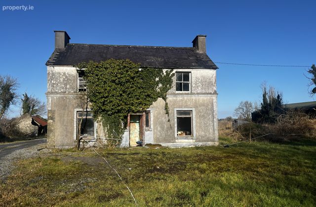 Ballyluoge, Killoran, Co. Galway - Click to view photos