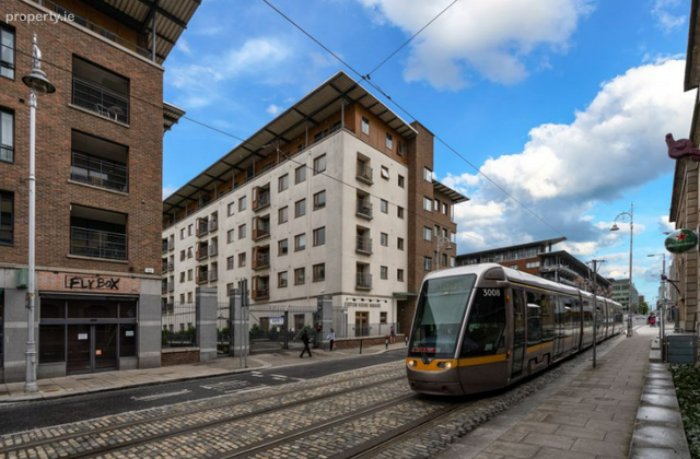 40 Beresford House, Custom House Square, D01 EF96, Dublin 1 - Click to view photos