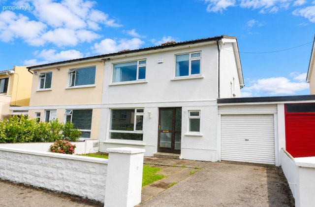 Castletown, Leixlip, Co. Kildare - Click to view photos