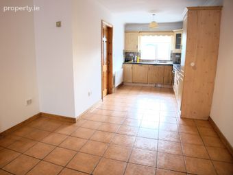 4 Bride Street, Loughrea, Co. Galway - Image 5