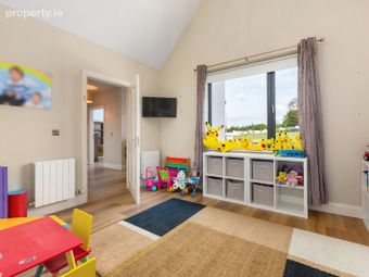 5 Caragh Heights, Carragh, Co. Kildare - Image 4