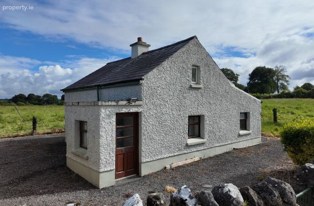 Maple Drive, Boyle, Boyle, Co. Roscommon - Click to view photos