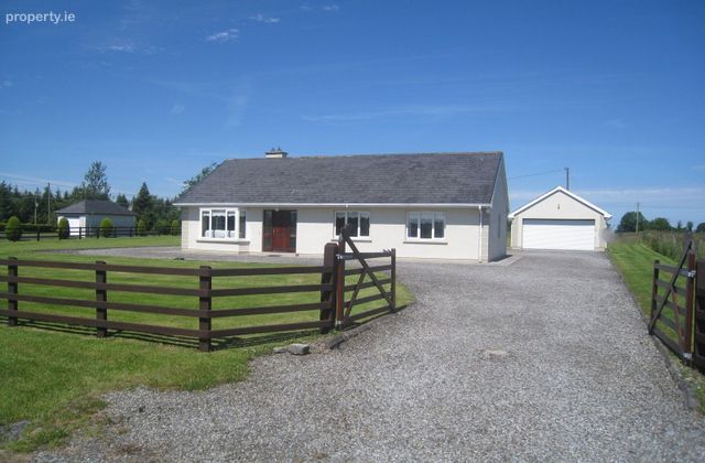 Nolagh, Ballinalack, Rathaspick, Co. Westmeath - Click to view photos