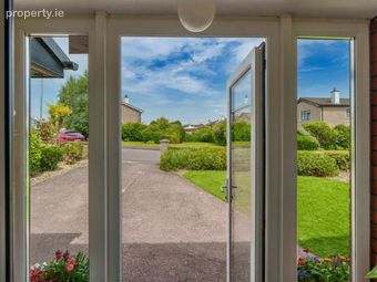 29 Kiltegan Lawn, Rochestown Road, Rochestown, Co. Cork - Image 2
